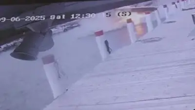 Video shows boat explode as it pulls away from gas dock near Detroit; dog dead