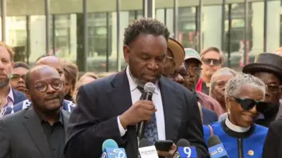 Chicago mayor defies Trump’s immigration crackdown plan for the city